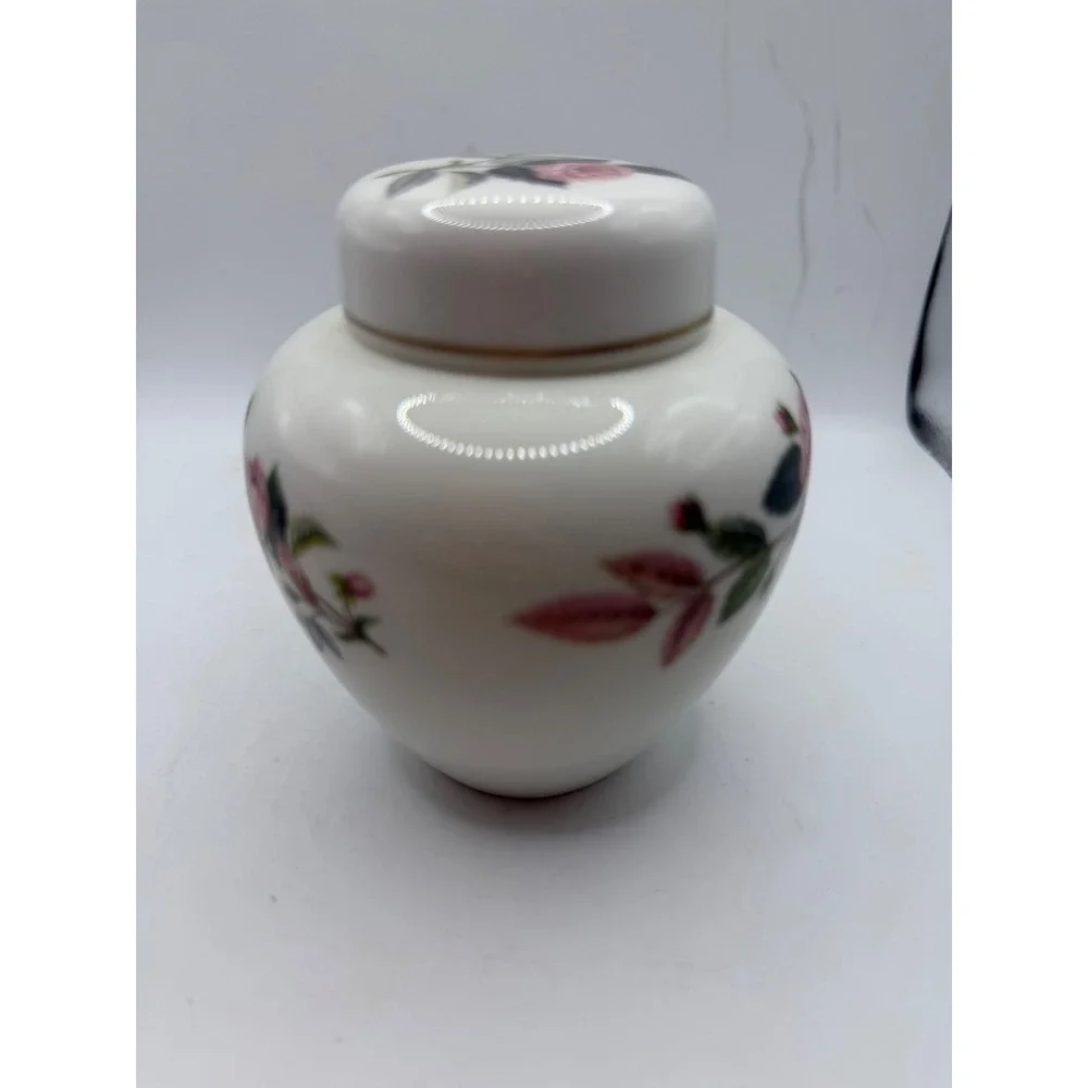 Wedgwood Kutani Crane Ginger Jar Pink Rose Bone China England Floral Vase 4in